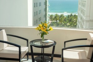 Deluxe Room, 1 Queen Bed, Sea View | Beach/ocean view