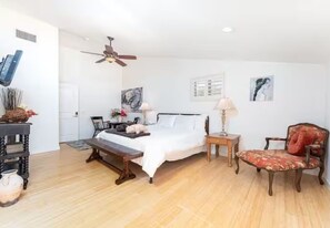 4 bedrooms, iron/ironing board, free WiFi, bed sheets - Palm Desert ‧ Comfort Pool & Firepit Near El Paseo (Palm Desert)