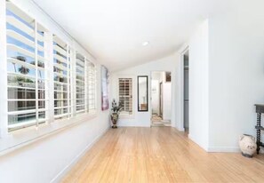 Interior - Palm Desert ‧ Comfort Pool & Firepit Near El Paseo (Palm Desert)