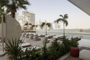 Studio | 1 bedroom - Unit 2223 Upside Living (Dubai)