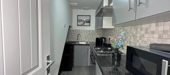 London City Retreat - 2 Bedroom House