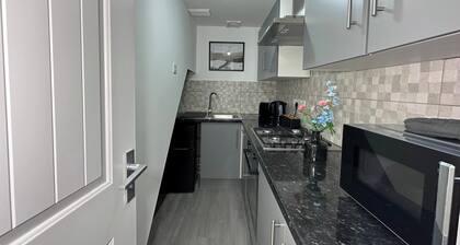 London City Retreat - 2 Bedroom House