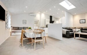 Dining - Beautiful home in Spøttrup with WiFi (Spøttrup)