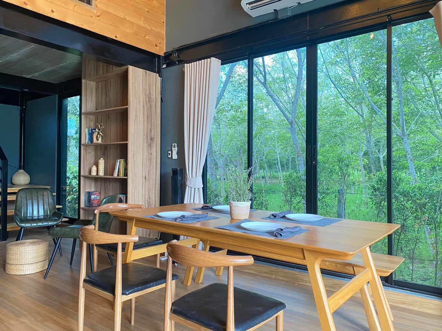 Deluxe Villa | Free WiFi, bed sheets