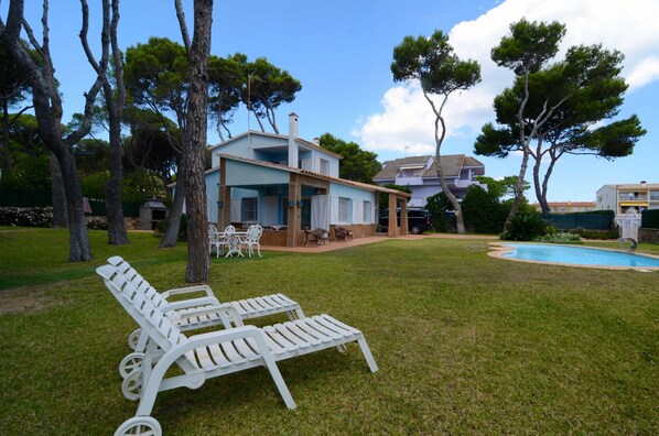 Villa | Garden - Villa in Pals Near Platja de Pals Beach (Begur)