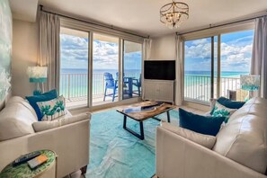 Smart TV, books - Gulf-front corner condo w/wraparound balcony & sunset views (Panama City Beach)