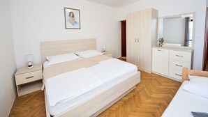 Billede uden beskrivelse, 3 af 30, knap