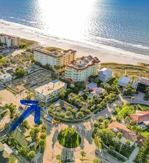 Exterior - Clearwater Beach cozy 2 bedroom 2 bathroom  steps to famous sugar sand beach (Clearwater Beach)