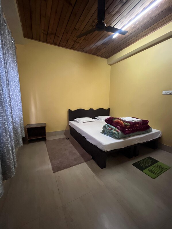 Chambre Économique, vue colline