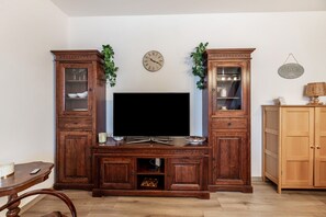Interior - Apartment 'Gemütliches' with Wi-Fi (Aldingen)