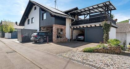 Ferienwohnung Knodel Nr 3 im Kraichgau – Terrasse, Garten & Wi-Fi