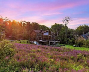 Exterior - The Hunter Chalet (Hunter)