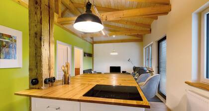 Ferienwohnung 'Fewo Am Flämingrand' mit Gemeinschaftsgarten, Balkon und Wi-Fi