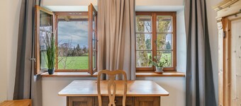 Holiday Apartment 'Landnest' with Mountain View, Balcony and Wi-Fi