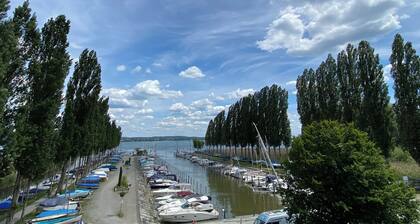 Ferienwohnung 'Untersee' mit Seeblick, privater Terrasse und Wi-Fi
