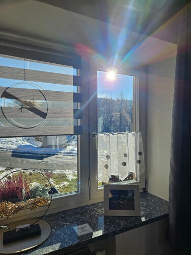 Ferienwohnung 'Auszeit Zwischen Fellnasen' mit Bergblick, Privatem Garten und Wi-Fi