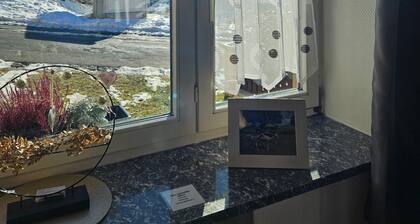 Ferienwohnung 'Auszeit Zwischen Fellnasen' mit Bergblick, Privatem Garten und Wi-Fi