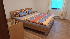 3 habitaciones, wifi gratis y ropa de cama 