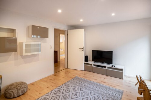 Ferienwohnung 'Im Tal Der Liebe' mit privater Terrasse, Gemeinschaftsgarten und Wi-Fi