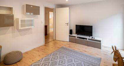 Ferienwohnung 'Im Tal Der Liebe' mit privater Terrasse, Gemeinschaftsgarten und Wi-Fi