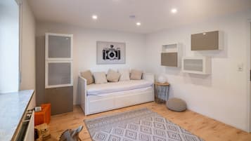 1 chambre, accès au Wi-Fi (inclus), literie fournie