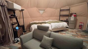 1 chambre, bureau, Wi-Fi gratuit, draps fournis