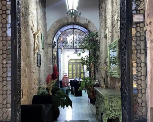 Thiagos Hotel