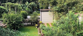 White Square Home-stay
