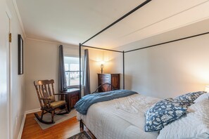 3 Schlafzimmer, Bügeleisen/Bügelbrett, WLAN, Bettwäsche