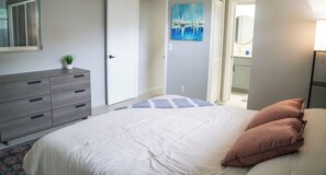 2 bedrooms, desk, iron/ironing board, free WiFi