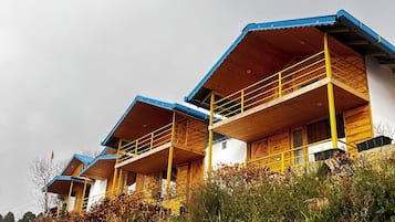Mặt tiền nơi lưu trú