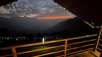 Luxury Cottage, Balcony, Mountain View | Balcony view