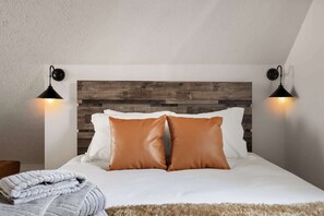 3 bedrooms, WiFi, bed sheets