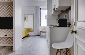 开间, 吸烟房 | 1 多间卧室