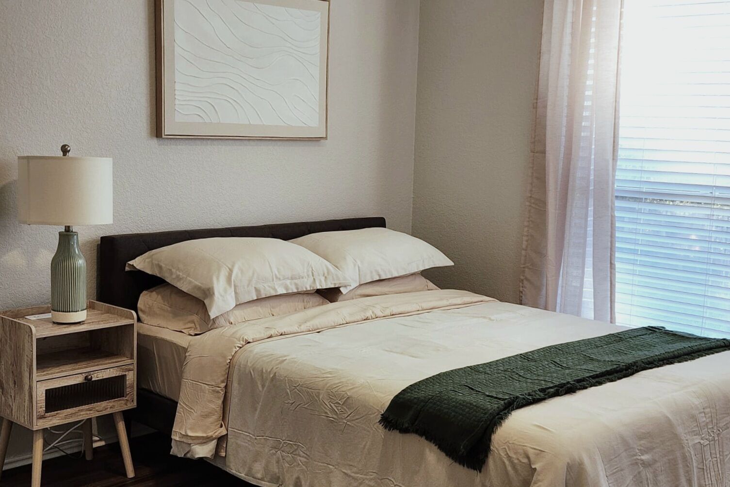 4 slaapkamers, reisbedje, gratis wifi, beddengoed