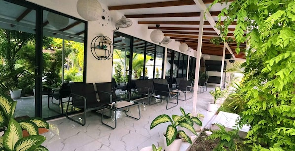 Exterior - Oceana Inn Maldives (Kudahuvadhoo)
