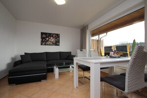 Bungalow | Dining - Reihenhaus am Gross Labenzer See, Klein Labenz (Warin)