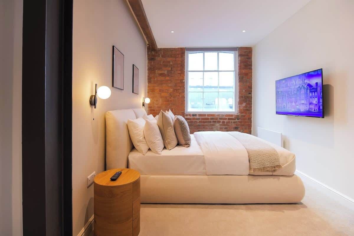 2 quartos, ferros/tábuas de passar roupa, Wi-Fi, roupa de cama