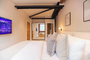 Uklassifisert bilde, 2 av 42, knapp