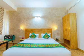 Premium Room | Individually furnished, desk, blackout drapes, iron/ironing board - Treebo Ace Luxe (New Delhi)