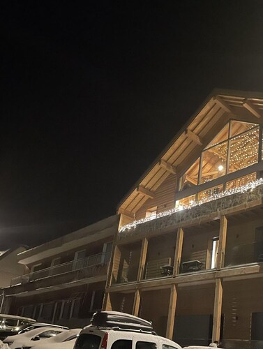 Pleasant and spacious team apartment 