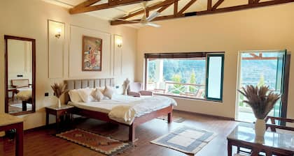 The GlenBrook Estate