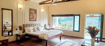 The GlenBrook Estate