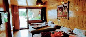 Quarto elite | 1 quarto, quartos à prova de som, Wi-Fi de cortesia, roupa de cama