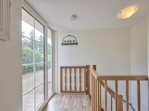 Interior - Large holiday villa on the edge of a forest (Putten)