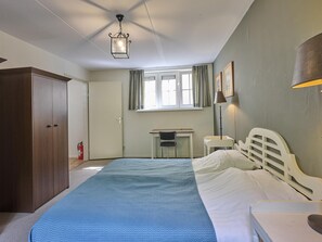 4 bedrooms, internet