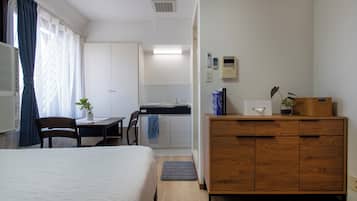 1 bedroom, desk, iron/ironing board, free WiFi