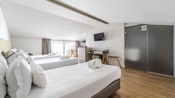 Strygejern/strygebræt, gratis Wi-Fi, sengetøj