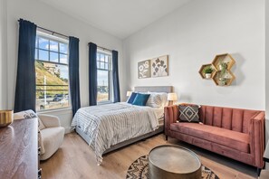 1 bedroom, free WiFi, bed sheets