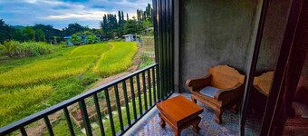 Zuu Tee Organic Farm & Roastery